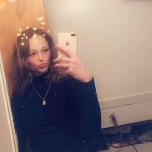 Meet your Posher, Marina